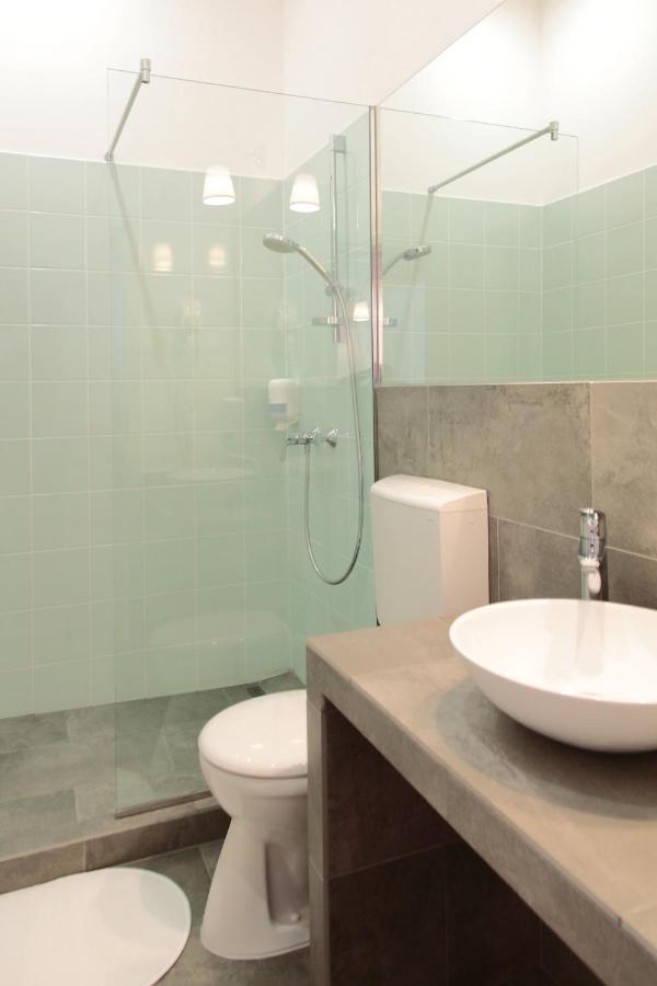 มาเวอริก อพาร์ตเมนต์ Aparthotel บูดาเปสต์ ภายนอก รูปภาพ