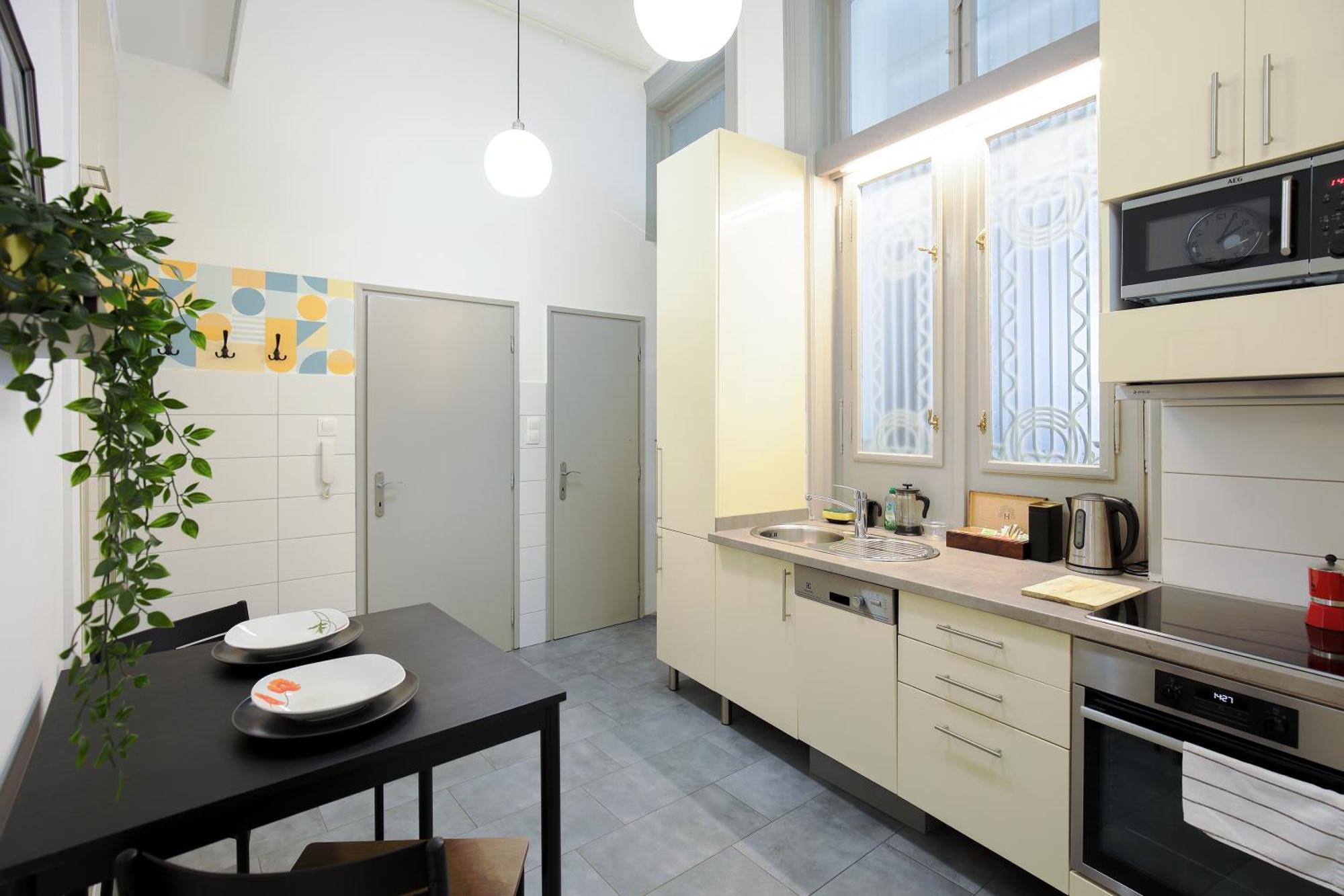 มาเวอริก อพาร์ตเมนต์ Aparthotel บูดาเปสต์ ภายนอก รูปภาพ