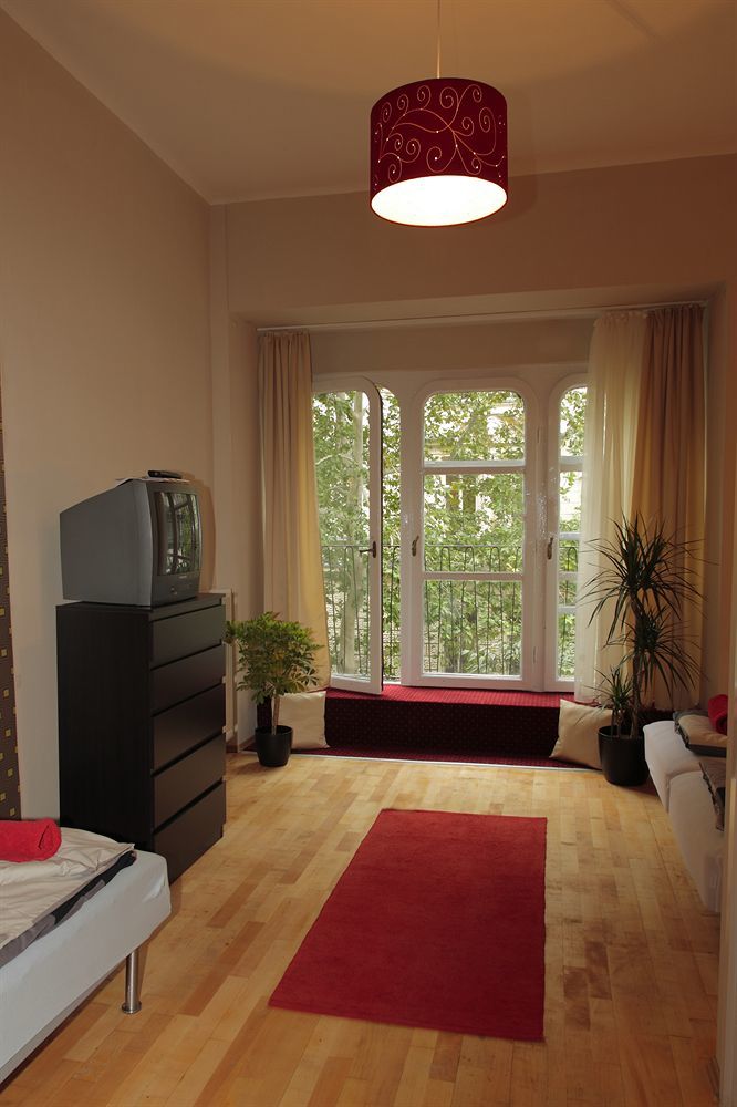 มาเวอริก อพาร์ตเมนต์ Aparthotel บูดาเปสต์ ภายนอก รูปภาพ