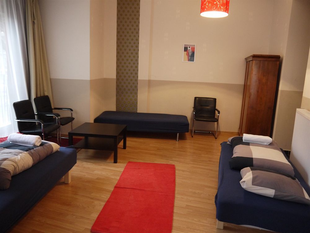 มาเวอริก อพาร์ตเมนต์ Aparthotel บูดาเปสต์ ภายนอก รูปภาพ
