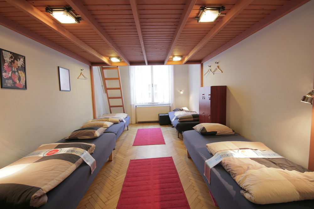 มาเวอริก อพาร์ตเมนต์ Aparthotel บูดาเปสต์ ภายนอก รูปภาพ